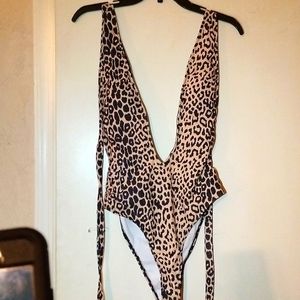 Animal Print One Piece Bathing Suit NWOT👙